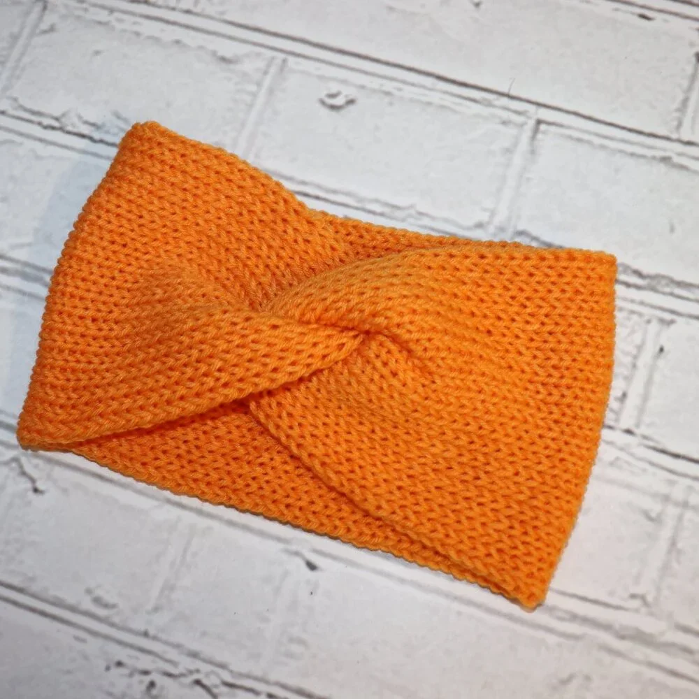 🌼💛 Dandelion Yellow Twisted Knit Headband – Handmade · One Size